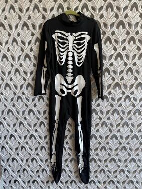 Spooktacular Creations Skeleton Costume 3T Black White Bodysuit
